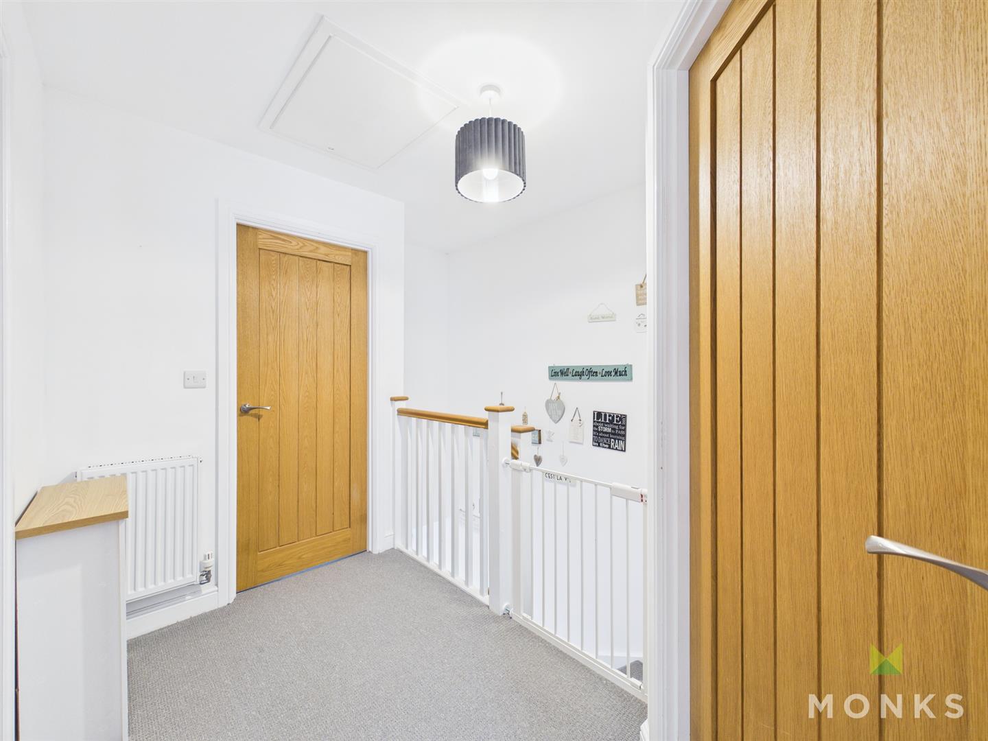 1 Cysgod Y Gyrn, Oswestry, SY10 7LQ For Sale